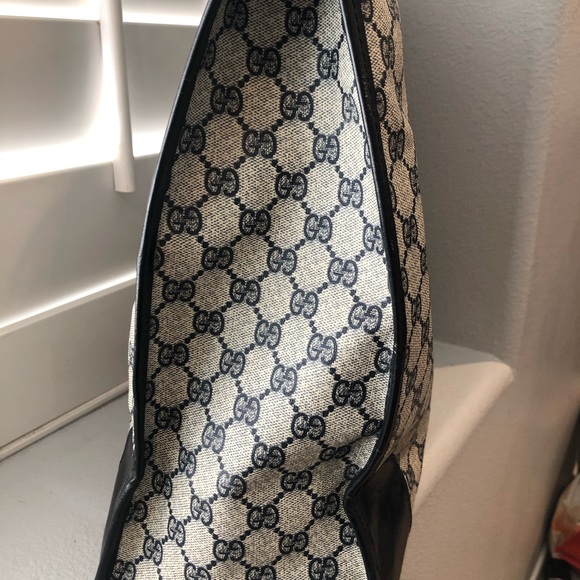 ✨Rare✨Vintage 70s Gucci Monogram Canvas Purse - Picture 9 of 16